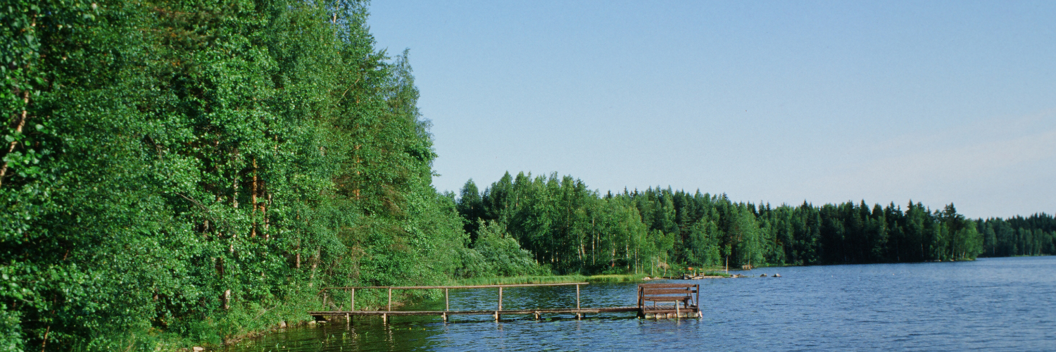 フィンランドの湖風景